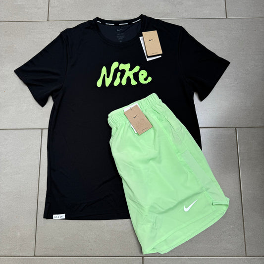 Ensemble Nike running Short/T-shirt