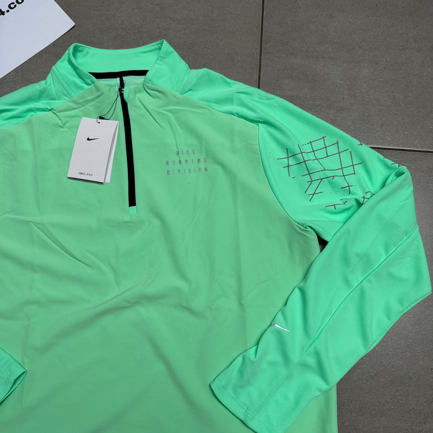 Haut nike running division Vert menthe